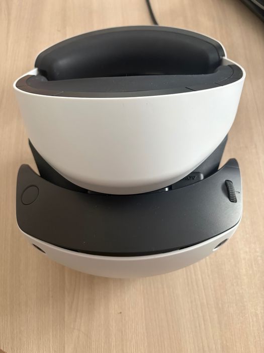 Продаю шлем виртуальной реальности PS VR2