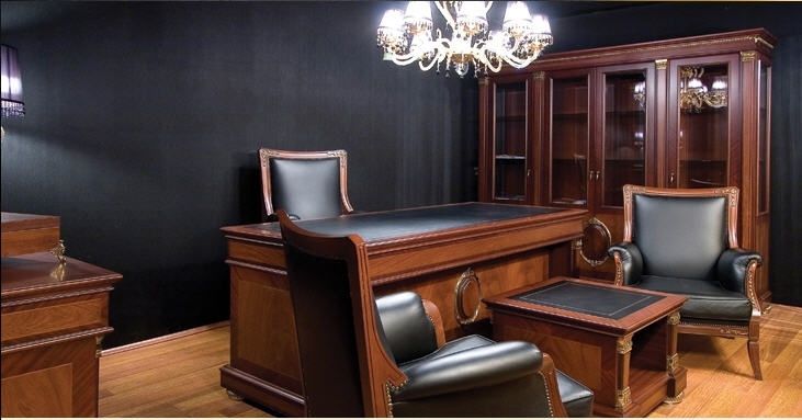 Офисная мебель на заказ. Стол. Шкаф.