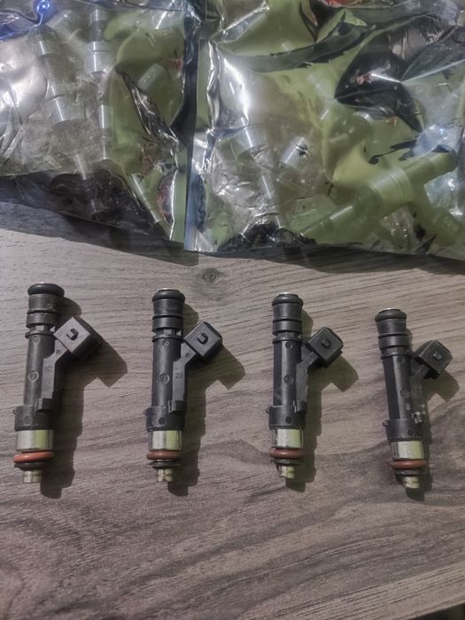 Injector bor xar xil turdagi avtomobillarga
