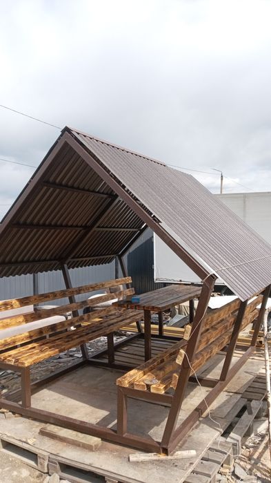 Продам беседку из метало профеля