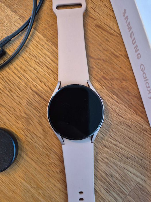 Galaxy Watch 4 40mm LTE
