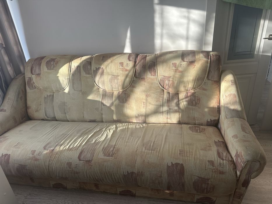 Продам диван б/у