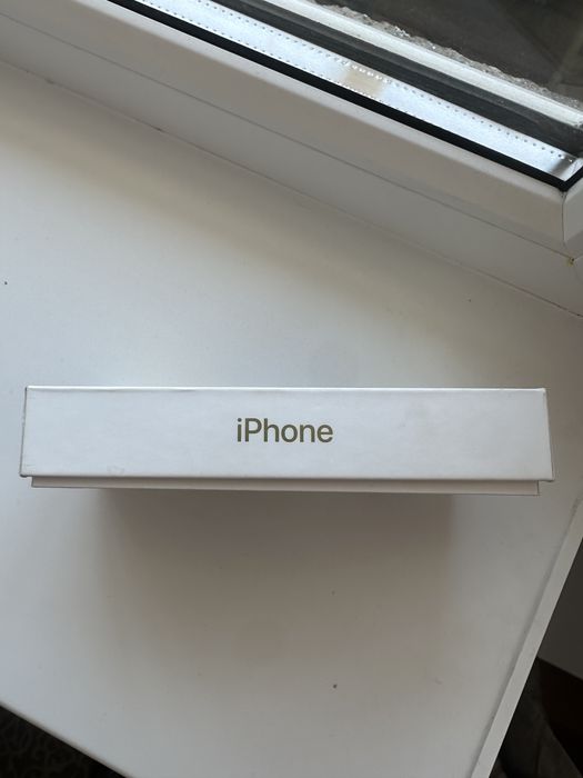 Продаю Айфон 14 про