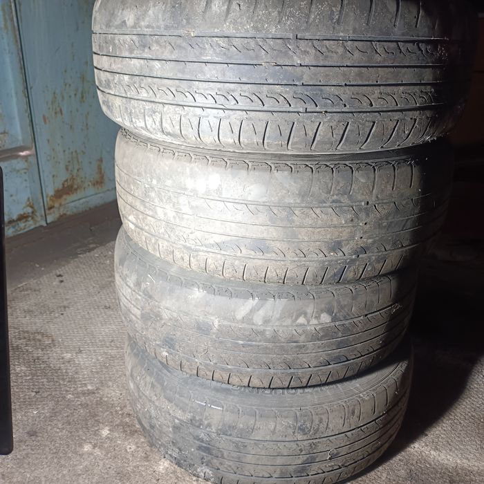 Продам диски с резиной