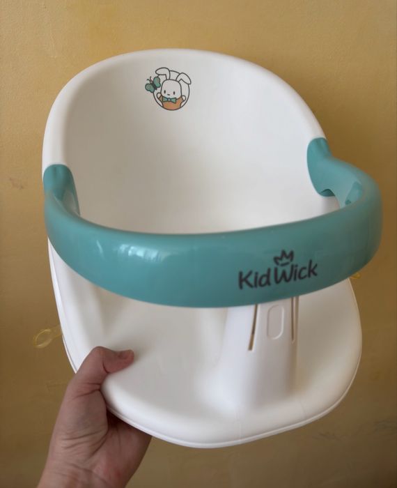 Детское сиденье для ванны