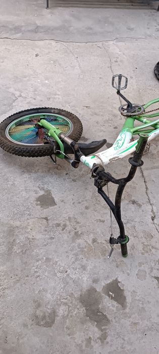2 ta veloviped sotiladi