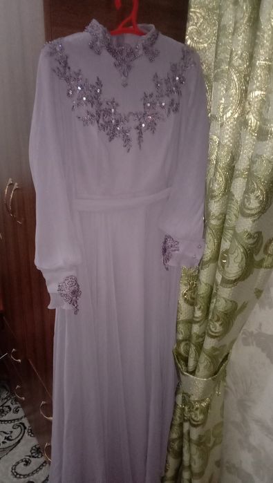 Ayollar kiyimi toʻy liboslari