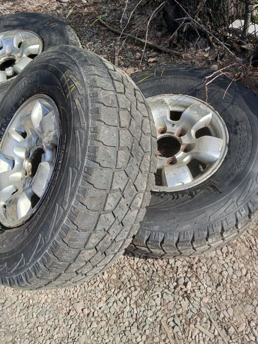 Диски с резиной ниссан