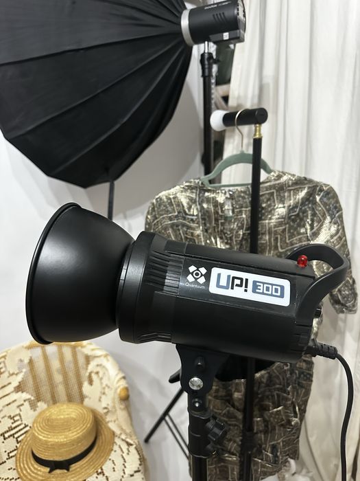 Quadralite Up! 300 blitz de studio