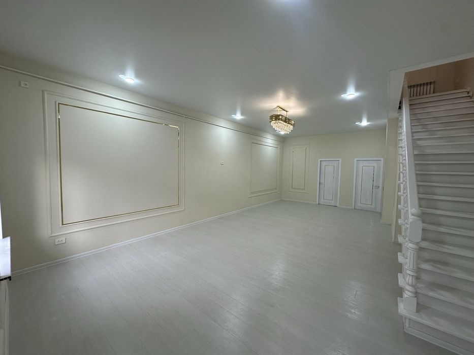 100кв уй сотилади