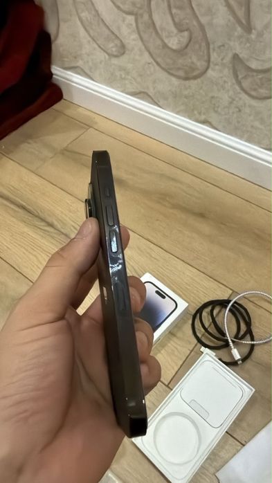 Iphone 14 pro в идеаном состояний