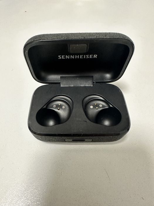 Sennheiser momentum 3 caseta