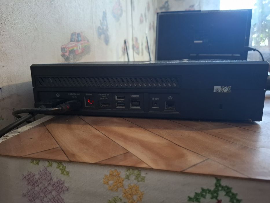 Продавам Xbox one