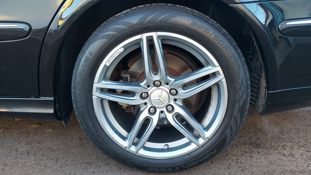 Комплект летних колёс R17