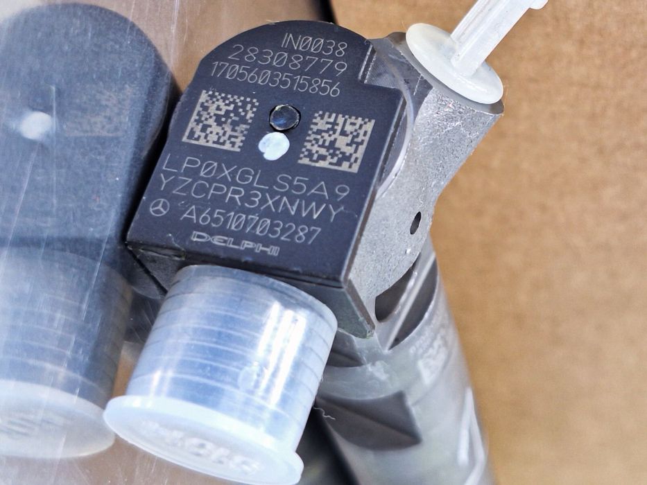 4 броя рециклирани дюзи Delphi 28308779 / OM651