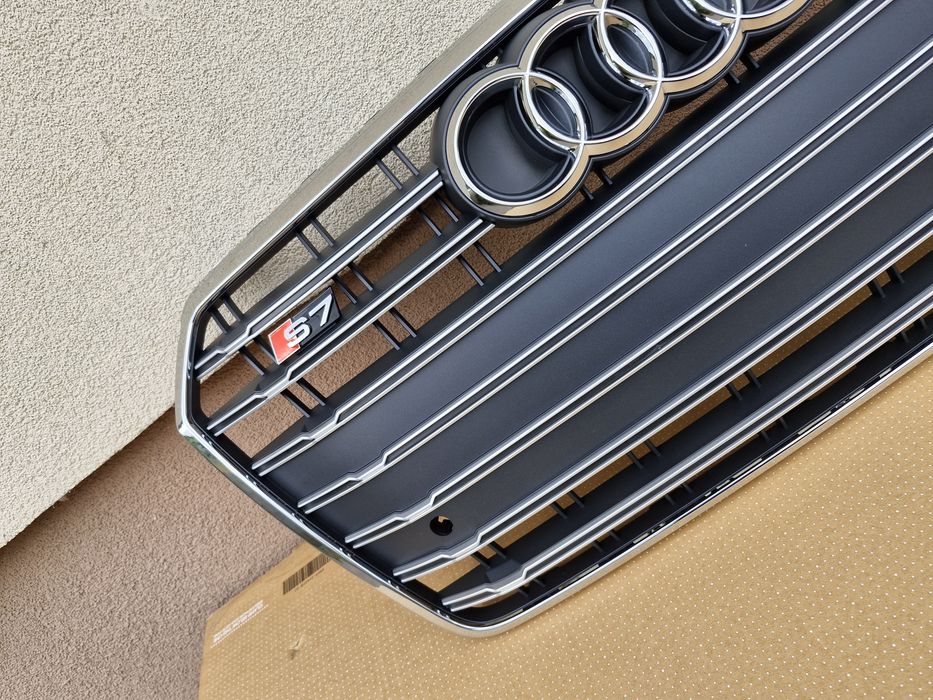 Grila centrala Audi A7 facelift 2014-2018 NOUA AM