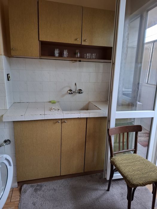 Дава се под наем Едностаен апартамент в Хасково, Център - 50 кв.м за 178.5 € - Снимка #4