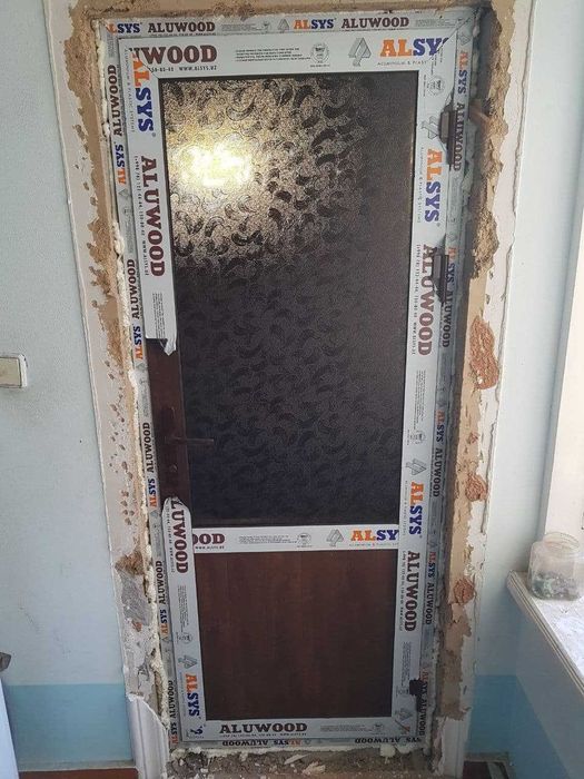 Окна и двери из алюминия и ПВХ Akfa,Imzo,Engelberg,