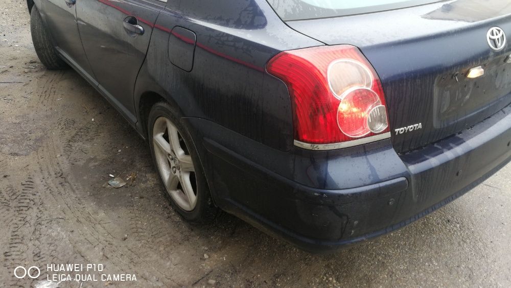 Toyota avensis Тойота авенсис 2.2d4d 148k на части