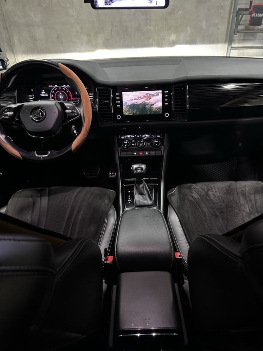 Продается своя ŞKODA KODIAQ 4*4в максимальной комплектации 2021 года.