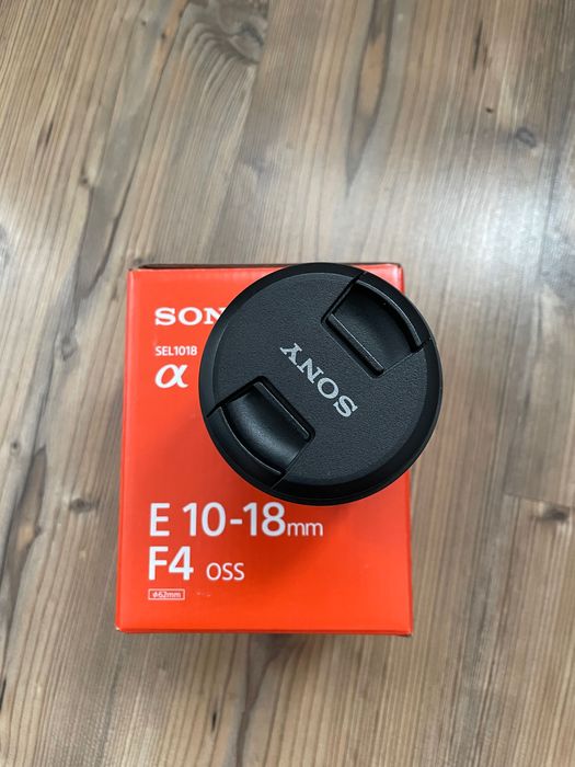 обектив Sony E 10-18mm f/4 OSS