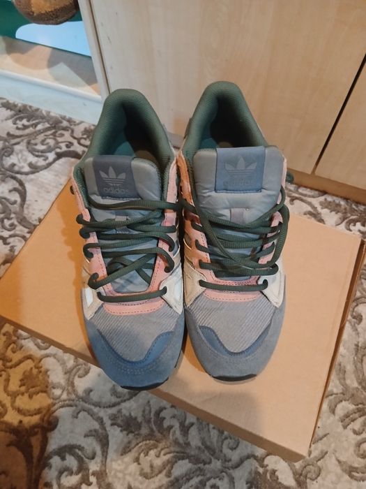 Маратонки Adidas ZX 750