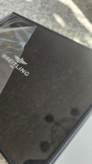 Cutie pentru Breitling