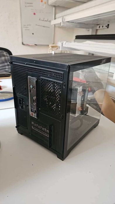 Calculator gaming rx 6600 amd ryzen 5 5600 16gb ram ssd 1tb m.2