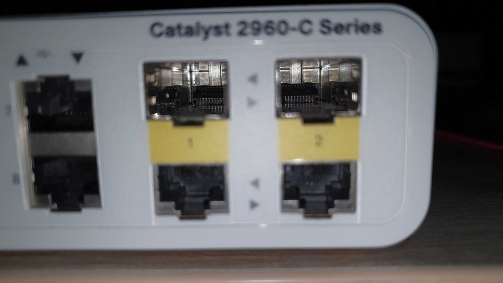 Switch Cisco ws-C2960C-8TC-L excelent streaming audio