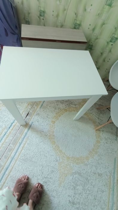 Стол для кухни и стол раскладной