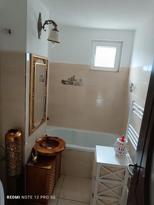 Vând apartament cu o camera