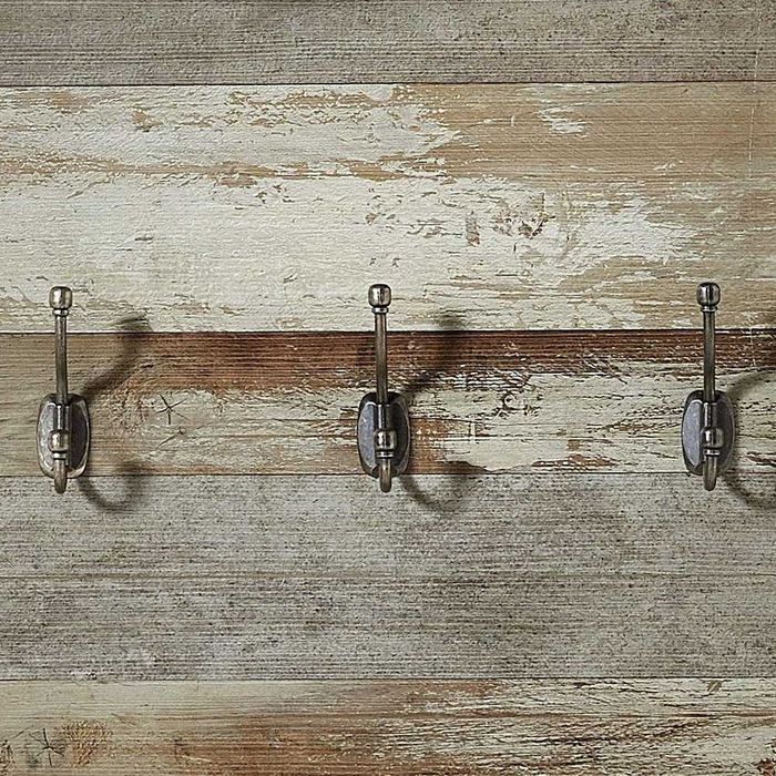 РАЗЧИСТВАМЕ СКЛАДА  Тотална Разпродажба  закачалка TAPARA I