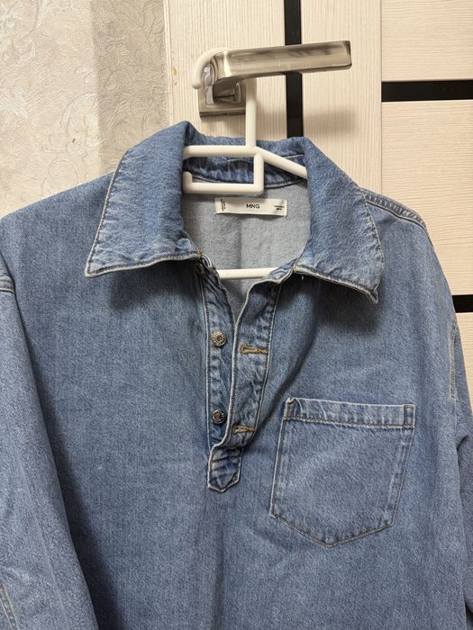 Джинсовая рубашка Манго