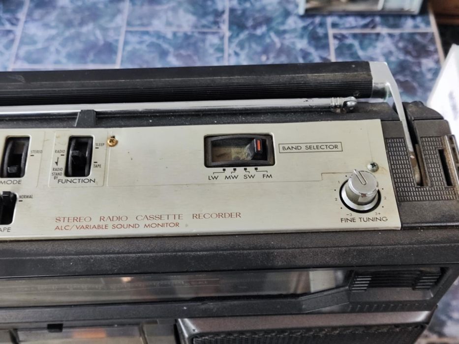 Касетофон JVC RC 636L