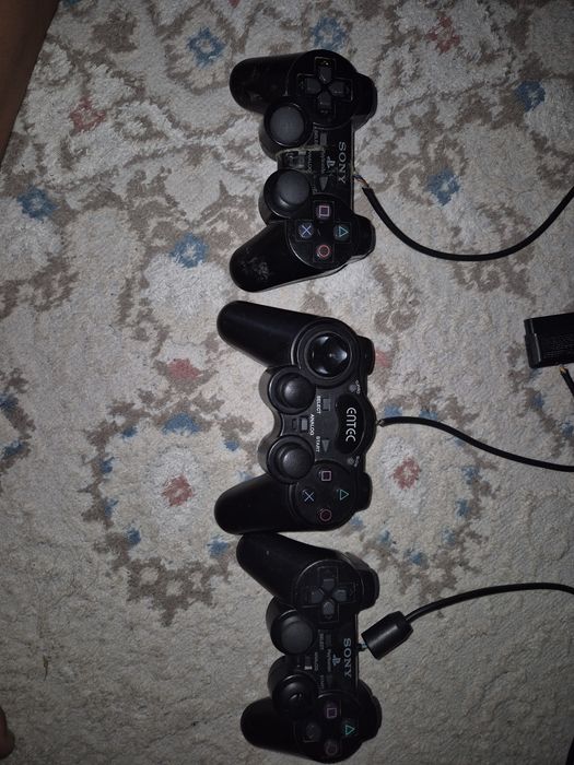 Play station 2 .