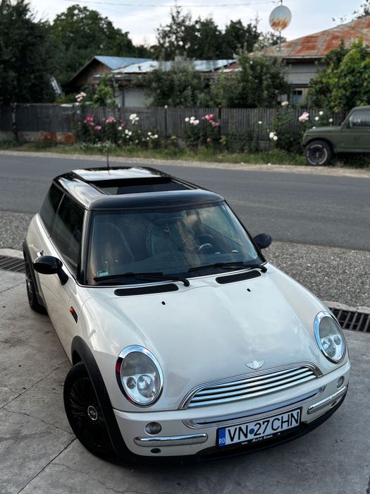 Mini Cooper 1.6 Benzină – 116 CP – 3.000 € negociabil