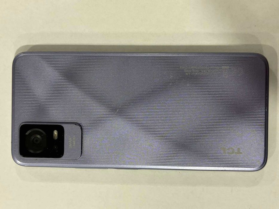 Мобилен телефон TCL 405