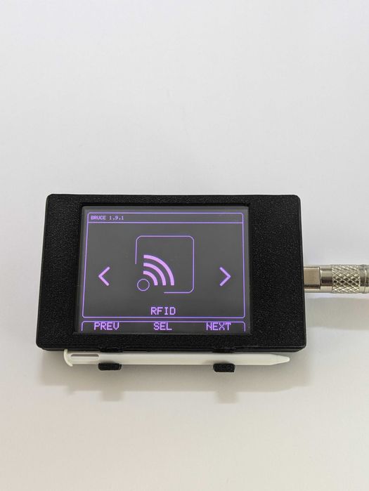 Dispozitiv Pentesting(asemanator flipper zero)