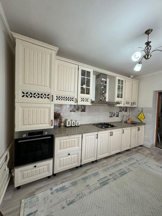 Продаётся дом в центре города