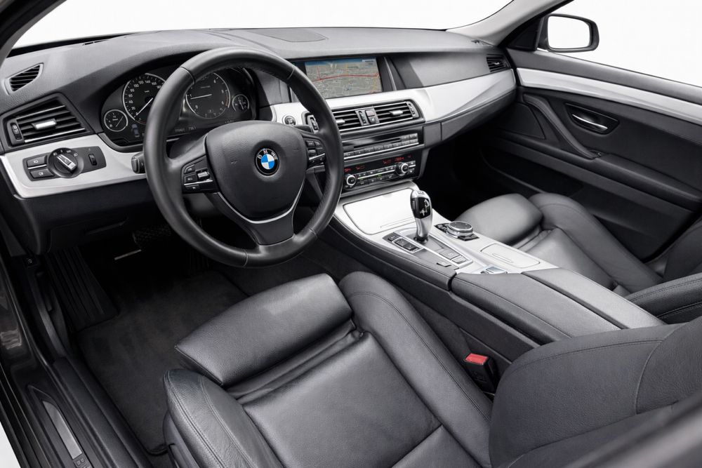 Bmw seria 5 F 10 facelift 2.0 diesel 2016 Distributie schimbata(factura)