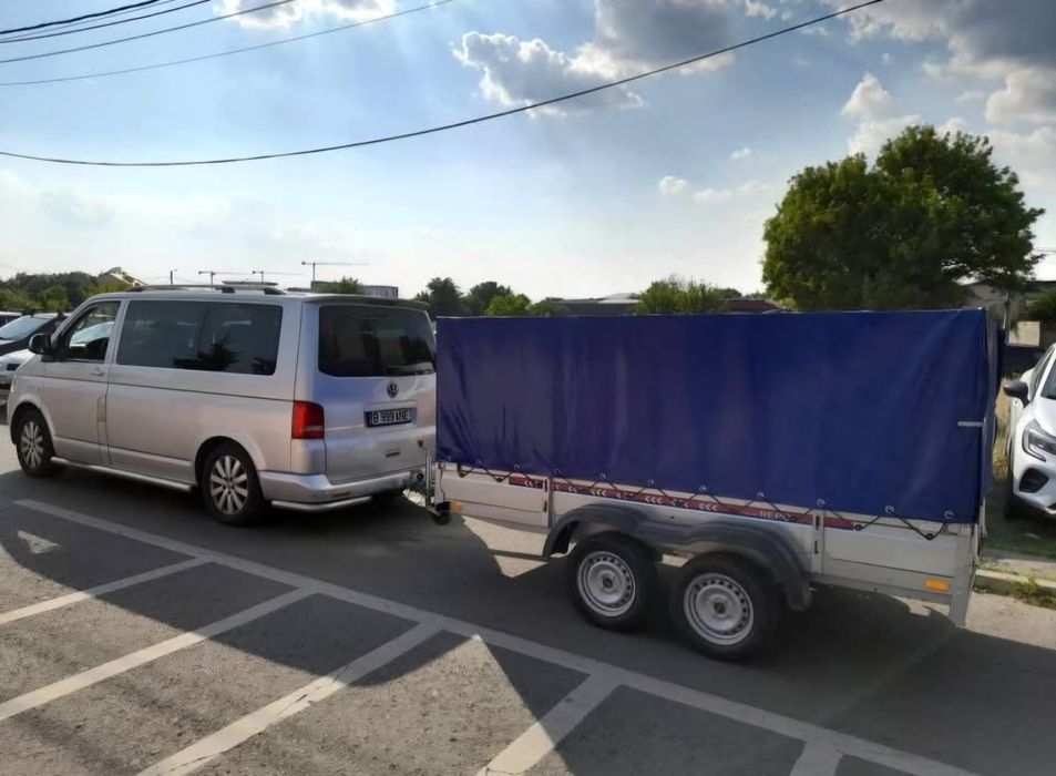 Remorca remorci de inchiriat cu prelata și fără 750 kg