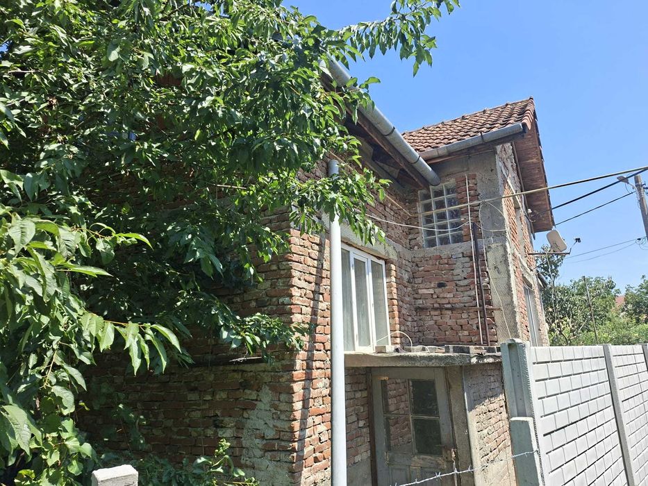 Proprietate 166 mp cu teren de 2.000 mp și toate utilitățile – Sântuhalm