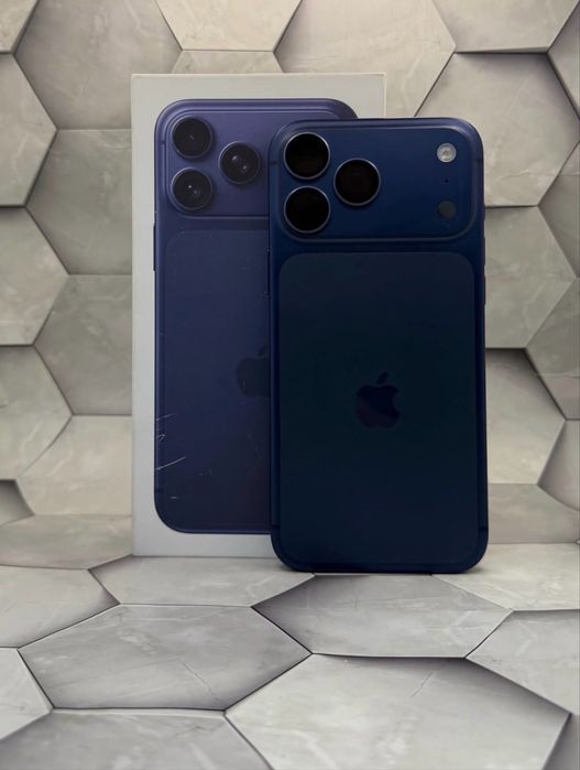 Айфон Iphone 17 Pro Max 256gb в новом состоянии ,гарантия