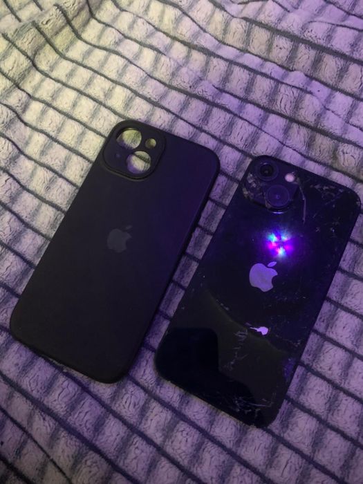 iPhone 13……………..