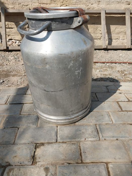 Продам алюминивую флягу