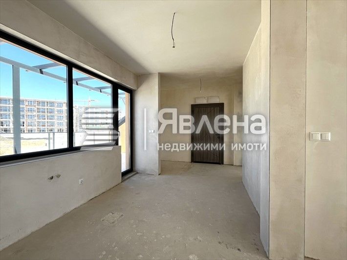 Продава се Двустаен апартамент в Варна, м-т Траката - 127 кв.м за 1111 €/кв.м - Снимка #7