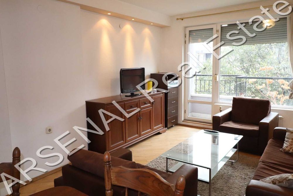 Дава се под наем Тристаен апартамент в София, Център - 105 кв.м за 750 € - Снимка #2