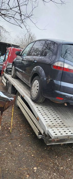 Usa stanga / dreapta Ford Focus Cmax 2009 - pret per bucata
