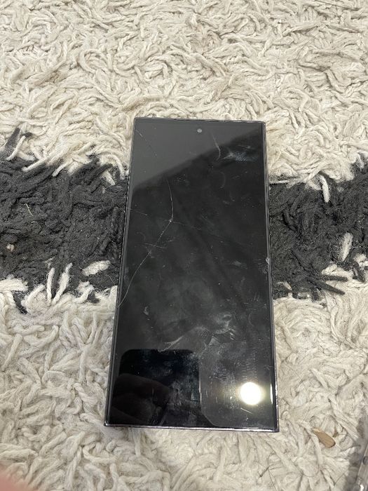 Продам телефон Samsung Самсунг S23 Ultra