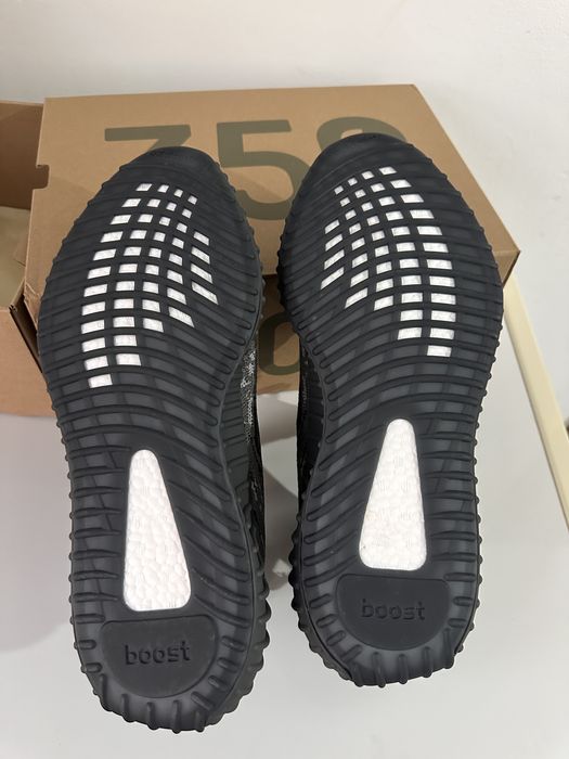 Adidas Yeezy v2 Dark Salt marimea 45 si 41